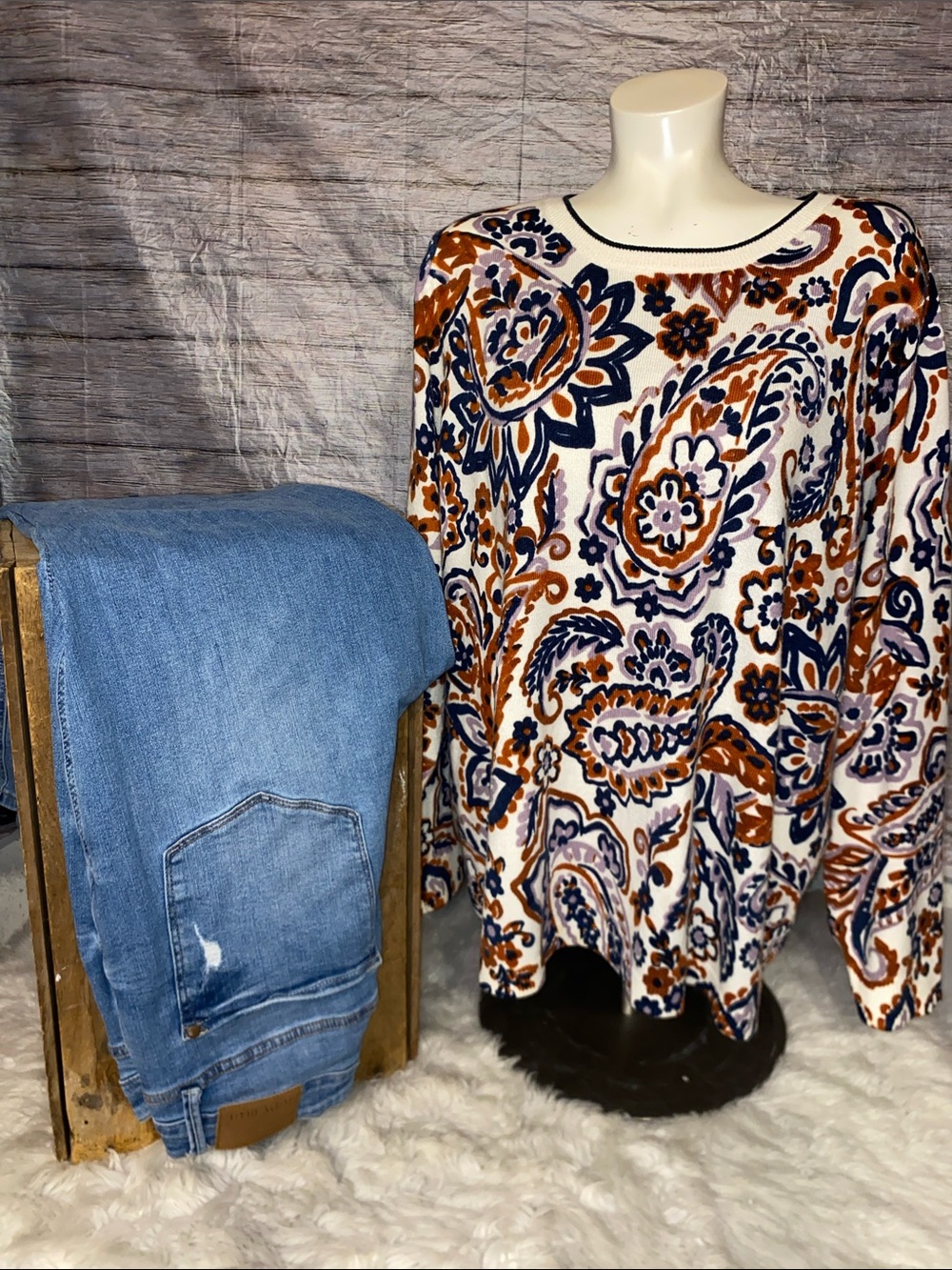 Croft & Barrow Paisley Print Long Sleeve Top